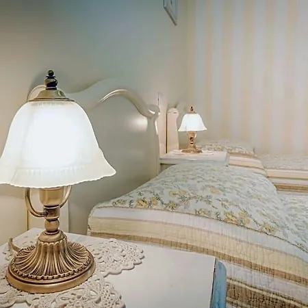 ベッド・アンド・ブレックファスト Casa Dolce Casa 3*
